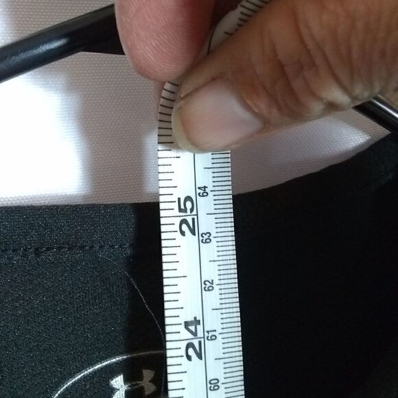 Under Armour reversible top - Picture 11 of 11